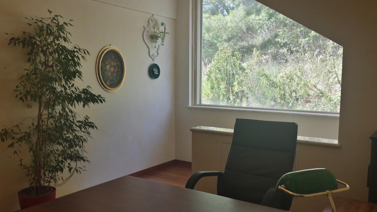 לינה וארוחת בוקר אסקולי פיצ'נו Parco Dei Gelsomini מראה חיצוני תמונה